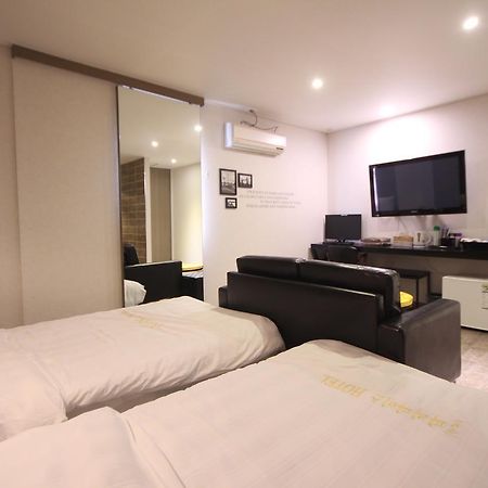 Paradise Hotel Gunsan Zewnętrze zdjęcie