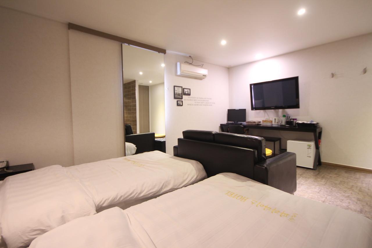 Paradise Hotel Gunsan Zewnętrze zdjęcie