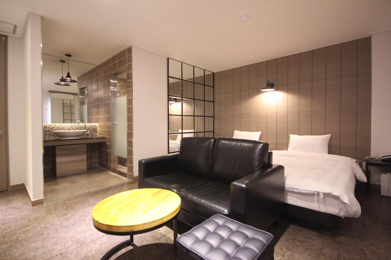 Paradise Hotel Gunsan Zewnętrze zdjęcie